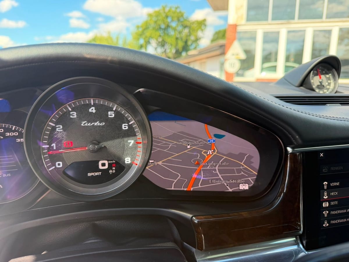 Porsche Panamera Turbo Nachtsicht Standheizung All Black foto 24
