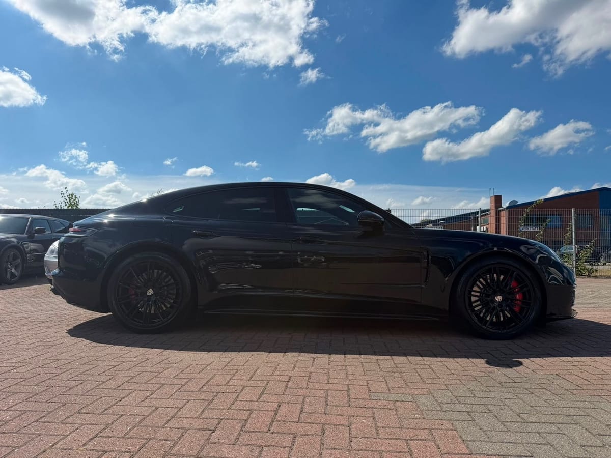 Porsche Panamera Turbo Nachtsicht Standheizung All Black foto 4
