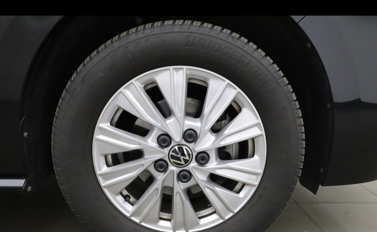 Volkswagen T7 MULTIVAN LIFE K 2.0 TDI DSG (+EURO6+NAVI) LED foto 17