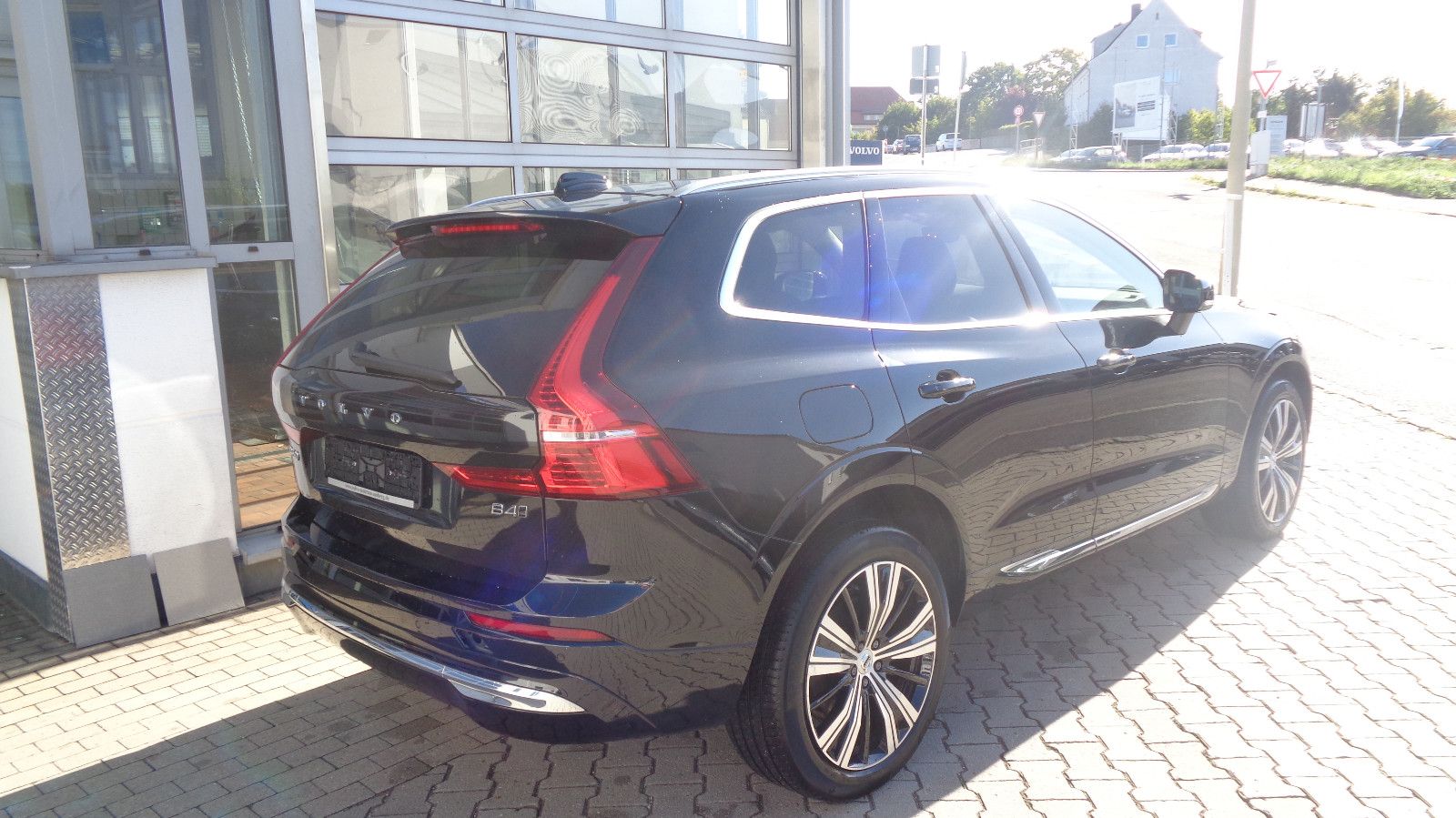 Volvo XC60 Ultimate Bright AWD 360° HUD PANO VOLL-LED foto 2