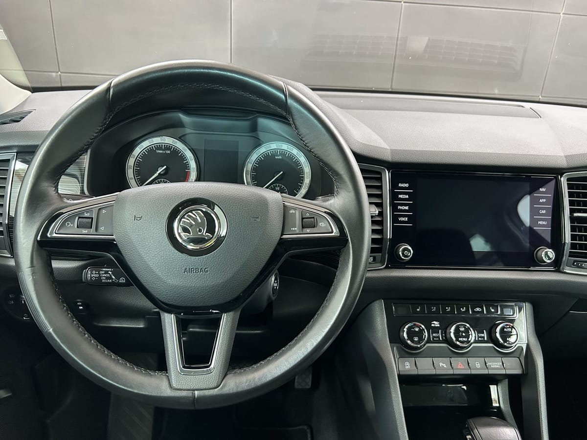 Skoda Kodiaq Style 4x4+ACC+KAM+DAB+LED+CarPlay foto 12