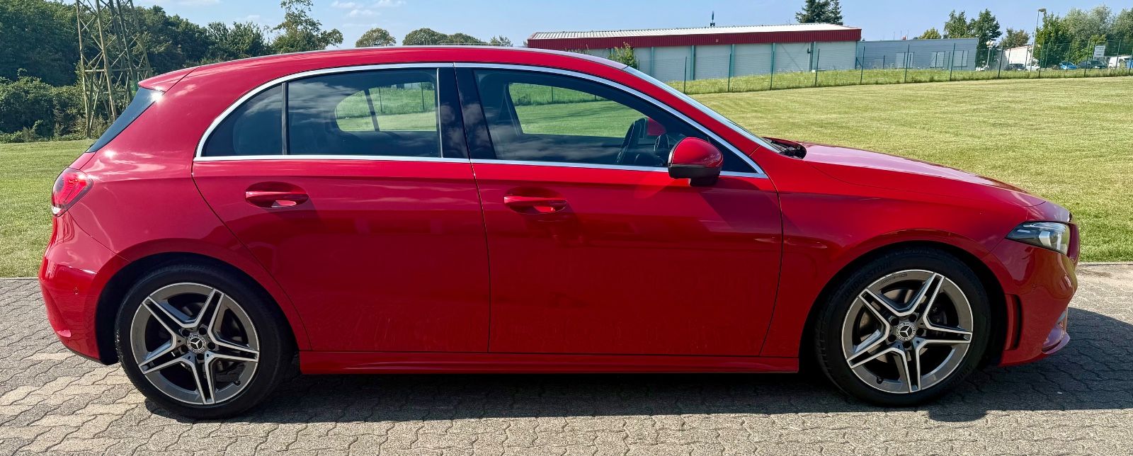 Mercedes-Benz A 200 AMG LED NAVI AUTOM. 8xALU Leder foto 3