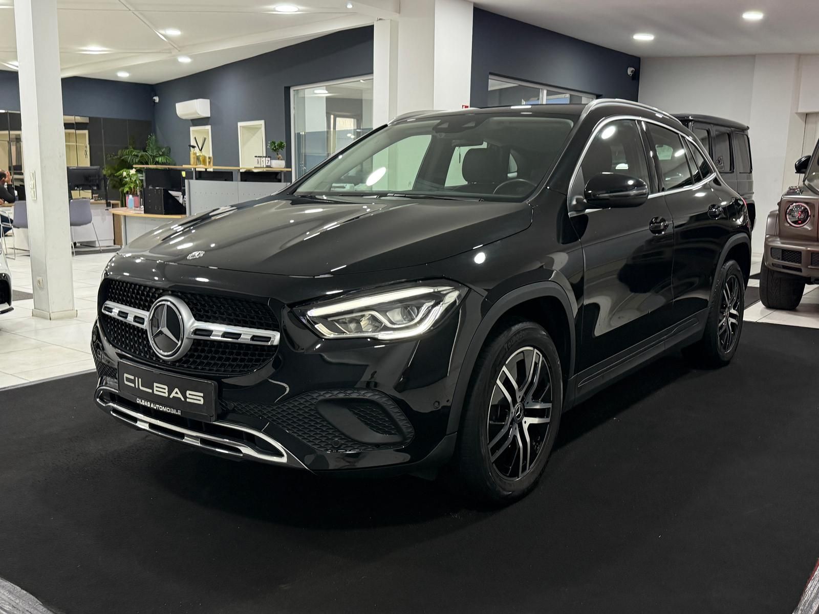 Mercedes-Benz GLA 220 d 8G PROGRESSIVE LED AHK SPURH WIDE foto 2