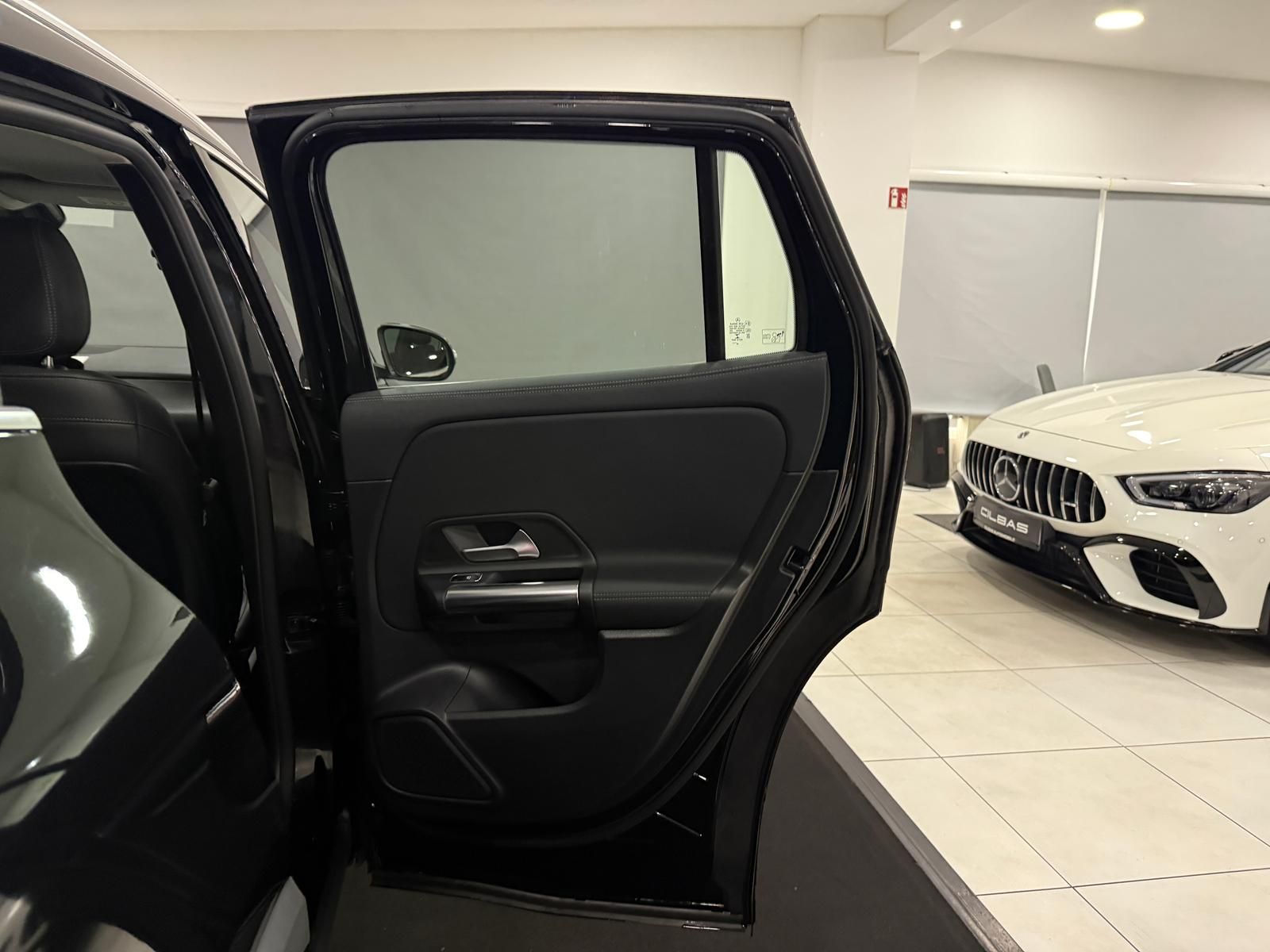 Mercedes-Benz GLA 220 d 8G PROGRESSIVE LED AHK SPURH WIDE foto 19