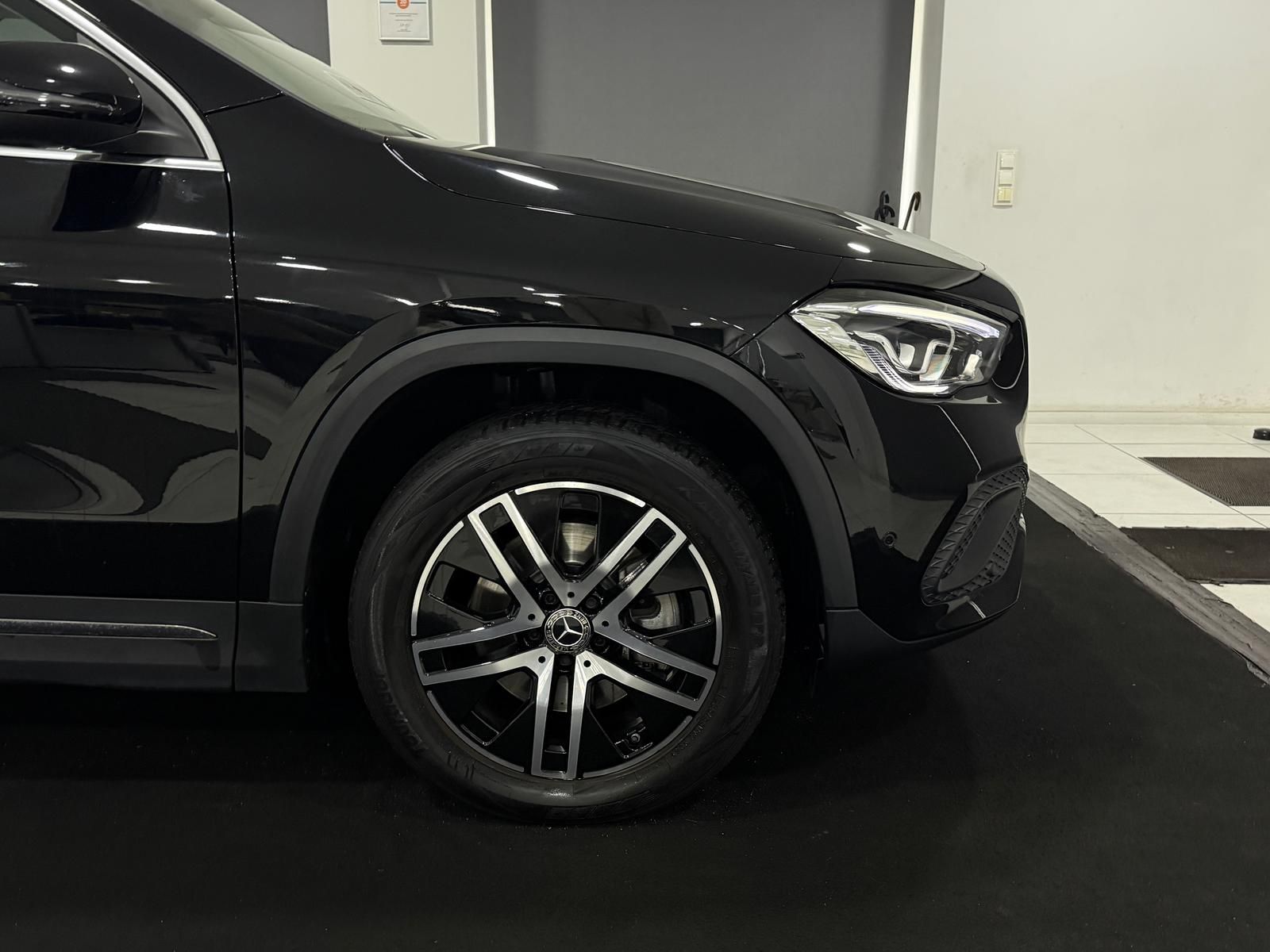 Mercedes-Benz GLA 220 d 8G PROGRESSIVE LED AHK SPURH WIDE foto 8
