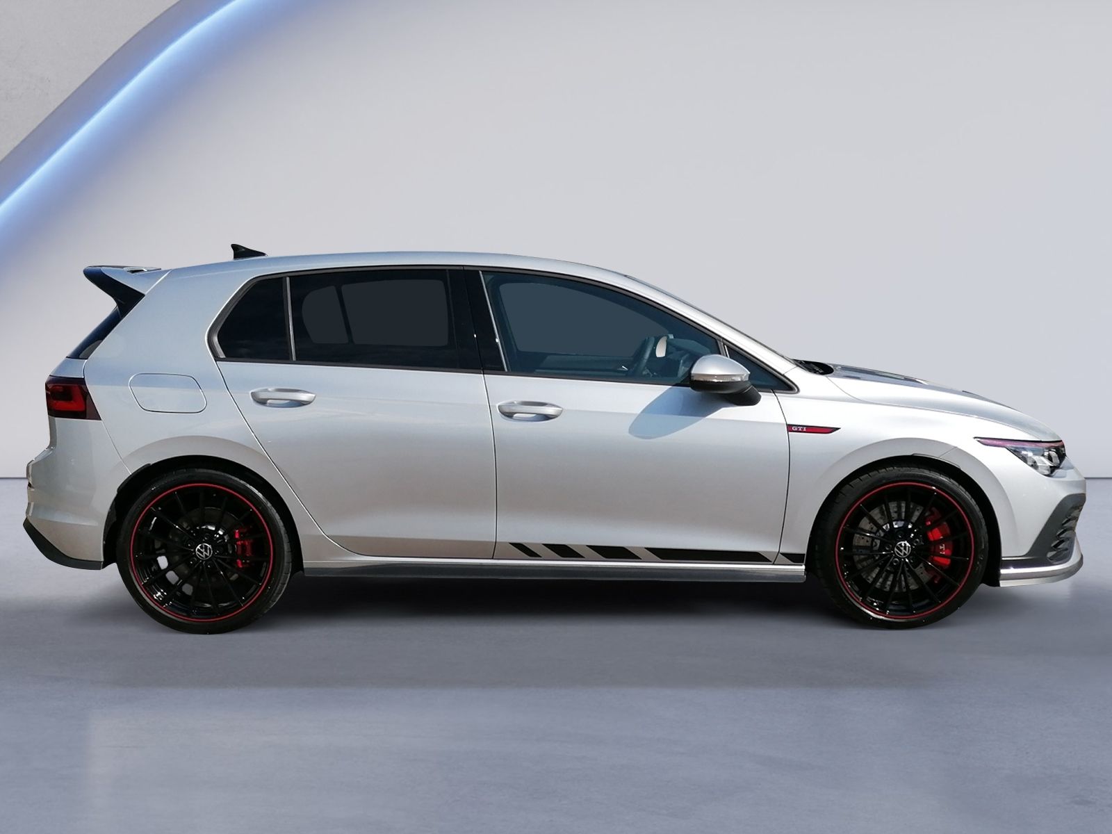 Volkswagen Golf VIII GTI Clubsport AKRA+PANO+DCC+MATRIX foto 7