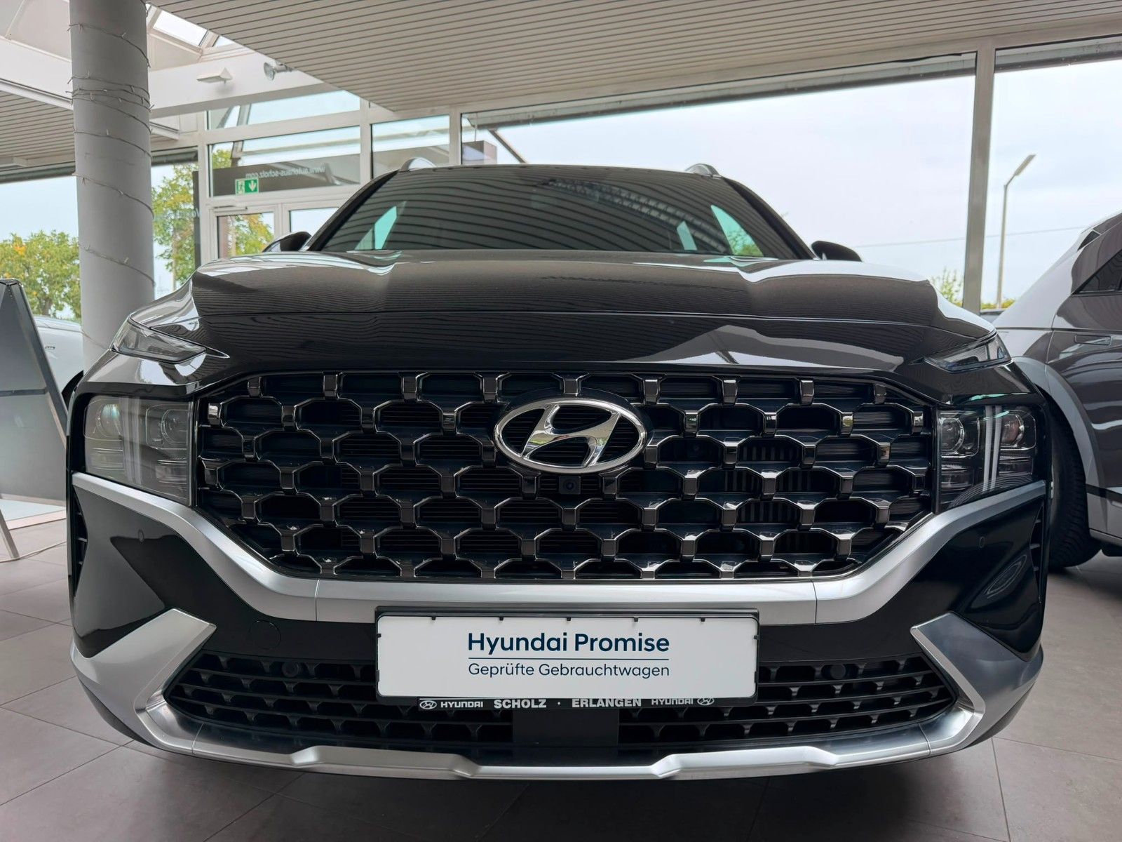 Hyundai SANTA FE 1.6 T Plug-in 4WD A T SIGNATURE Pano foto 2