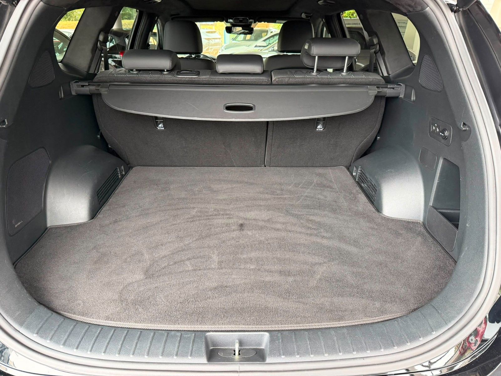 Hyundai SANTA FE 1.6 T Plug-in 4WD A T SIGNATURE Pano foto 5