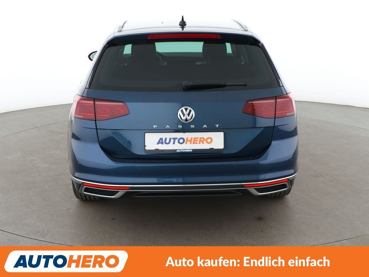 Volkswagen Passat 2.0 TSI Elegance Aut. NAVI PDC SHZ foto 5