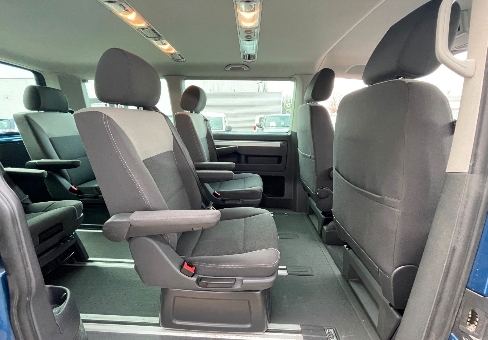 Volkswagen T5 Multivan Tempomat Sitzheizung Navi Zuheizer foto 11