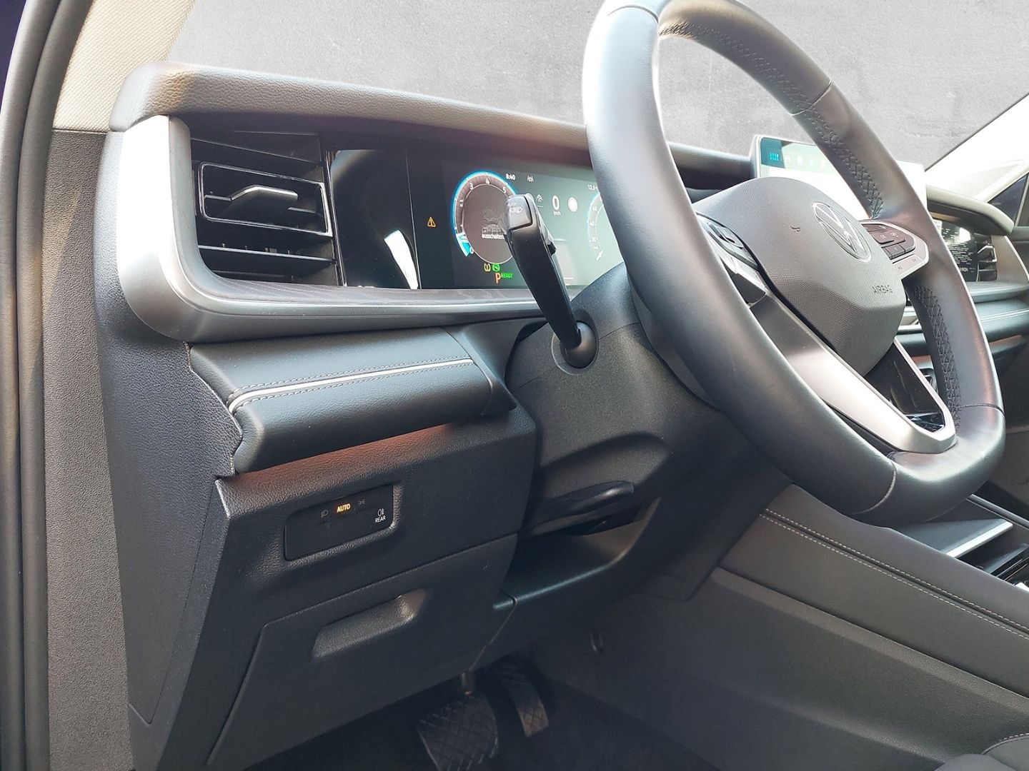 Volkswagen Tayron 1.5 eTSI Elegance AHK Navi LED Massagesit foto 14