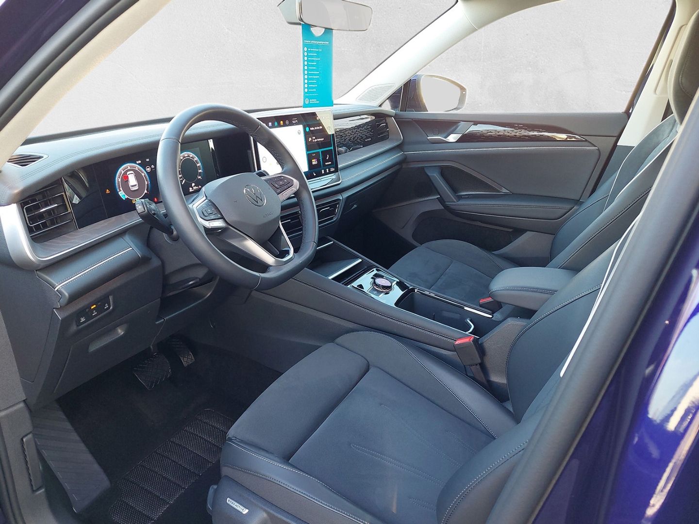 Volkswagen Tayron 1.5 eTSI Elegance AHK Navi LED Massagesit foto 8