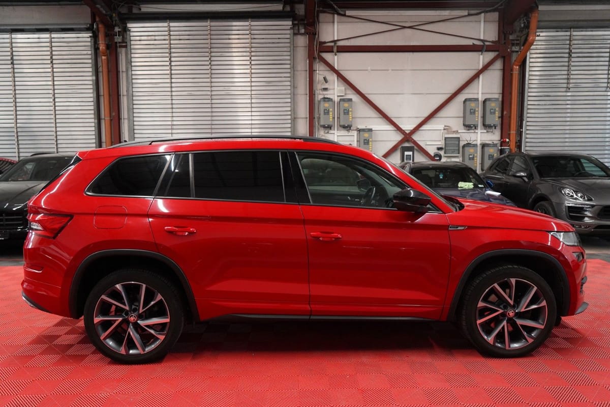Skoda Kodiaq 2.0 TDI DSG Sport 4x4*1.Hand*Unfallfrei* foto 4