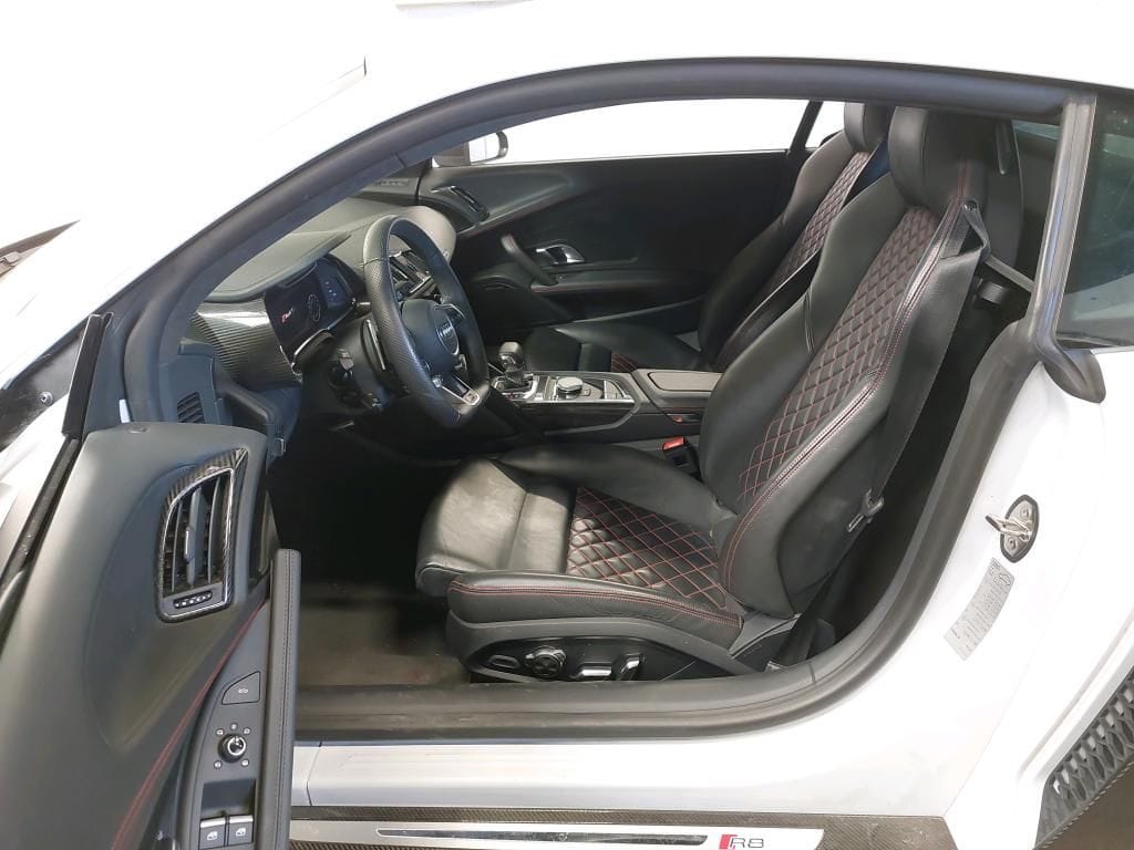 Audi R8 performance Coupe quattro LED Navi Leder Kam foto 7