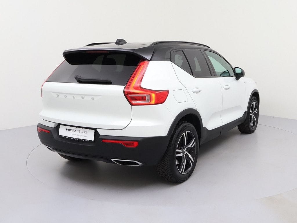 Volvo XC 40 D4 AWD R-Design 6d-TEMP foto 5