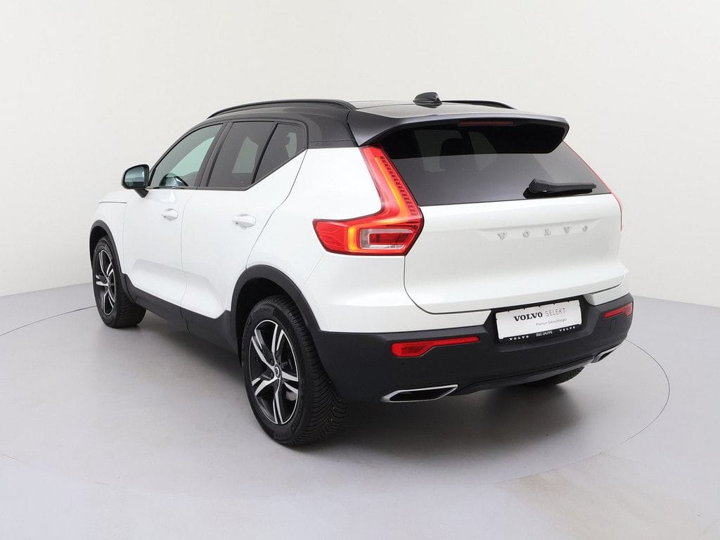 Volvo XC 40 D4 AWD R-Design 6d-TEMP foto 7