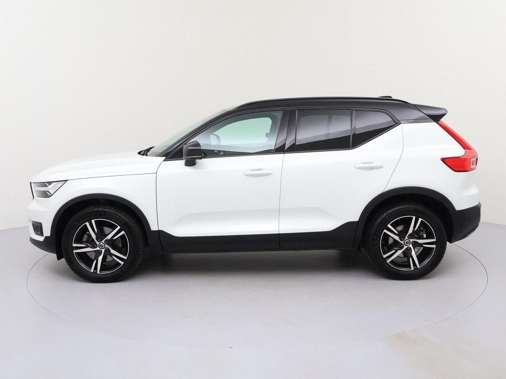 Volvo XC 40 D4 AWD R-Design 6d-TEMP foto 8