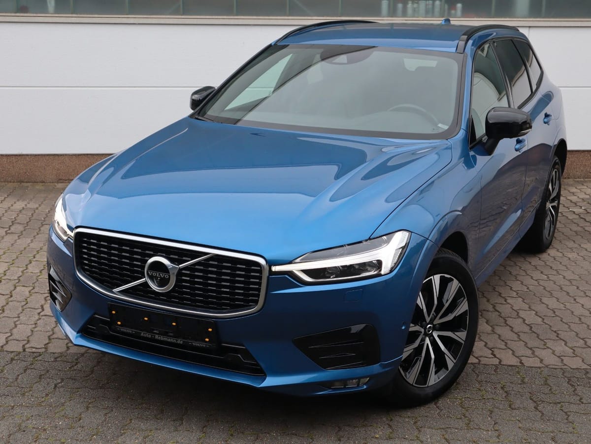 Volvo XC60 D4 R Design FWD foto 2