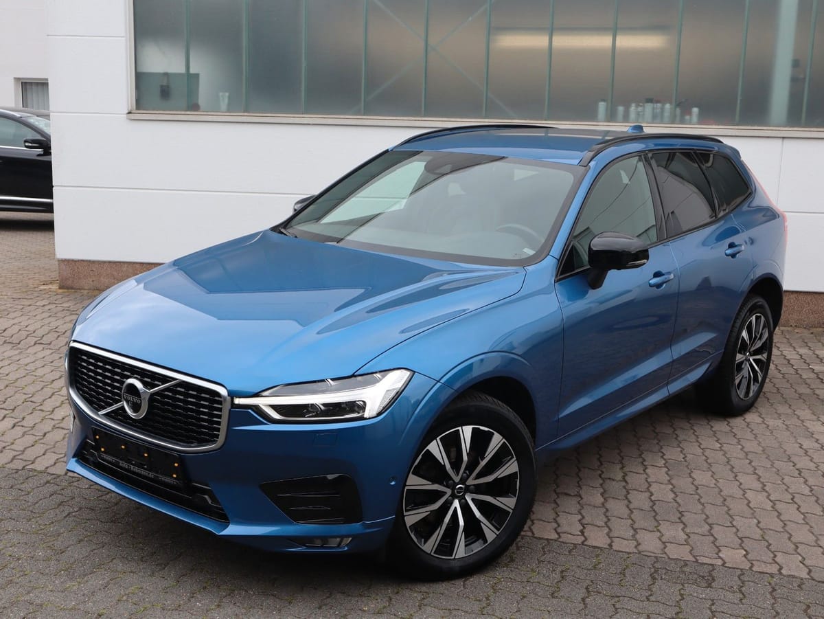 Volvo XC60 D4 R Design FWD foto 3