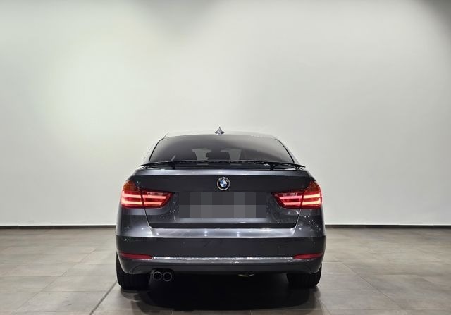 BMW 330 Gran Turismo xDrive Luxury Line Pano Hud 19' foto 11