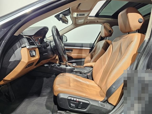 BMW 330 Gran Turismo xDrive Luxury Line Pano Hud 19' foto 13