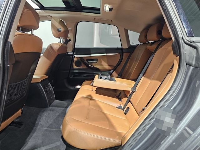 BMW 330 Gran Turismo xDrive Luxury Line Pano Hud 19' foto 15