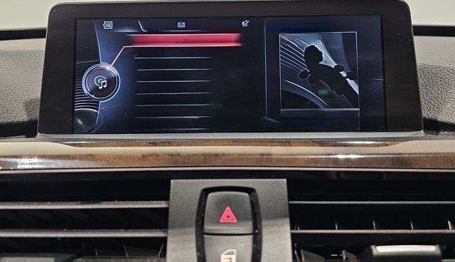 BMW 330 Gran Turismo xDrive Luxury Line Pano Hud 19' foto 23