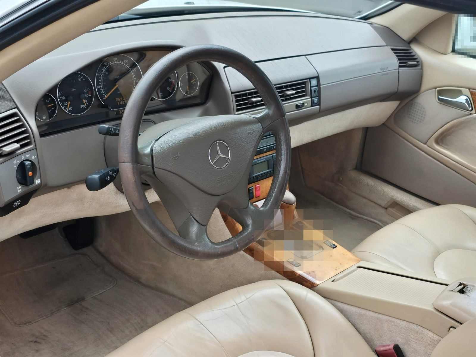 Mercedes-Benz SL 500 foto 10