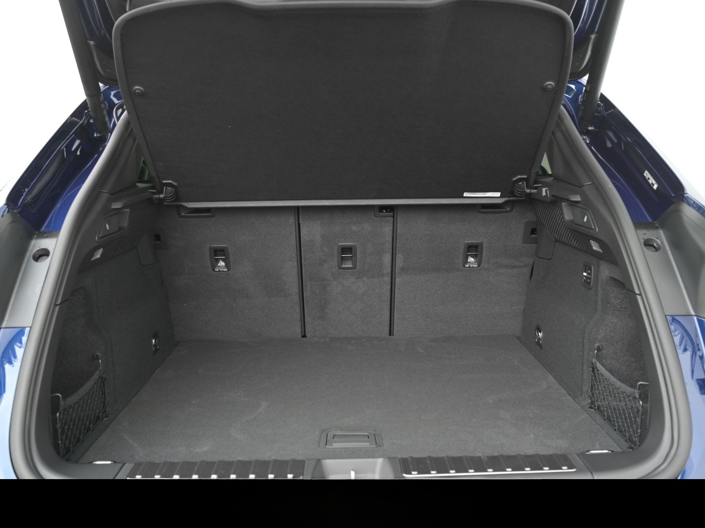 Porsche Macan LED-Matrix Surround-View Abstandstempomat foto 16