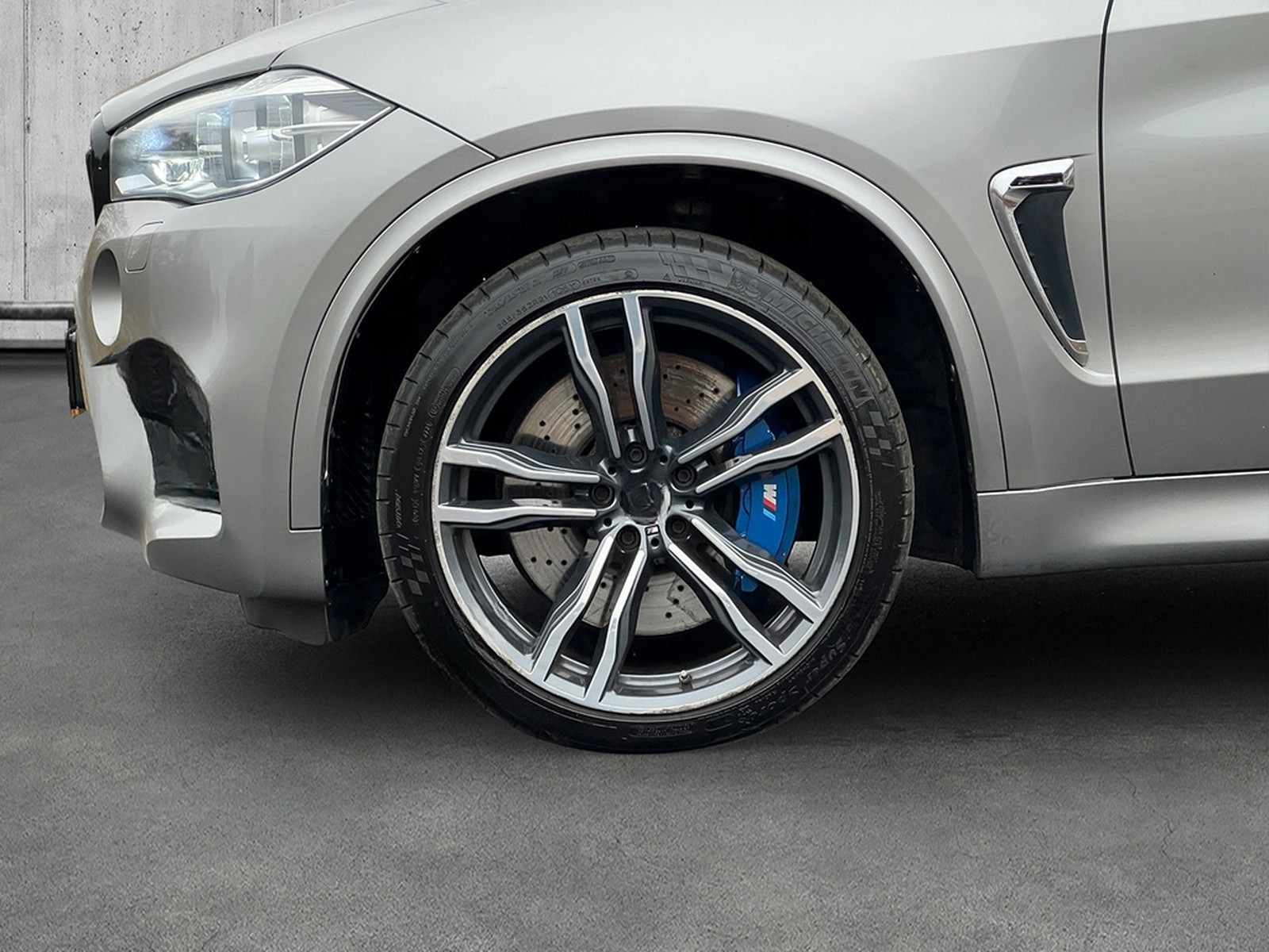 BMW X5 M foto 9