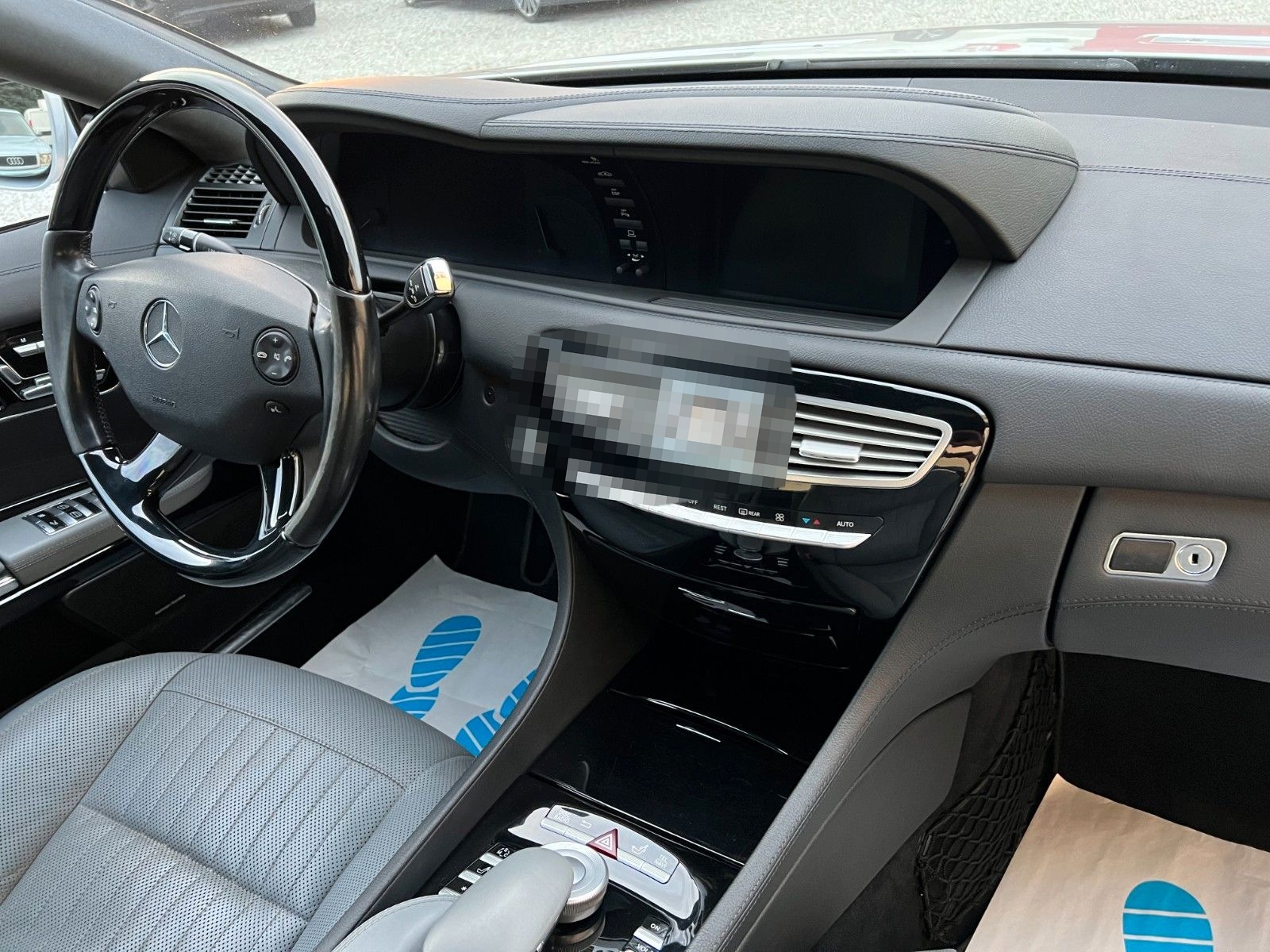 Mercedes-Benz CL 500  Coupe Designo AMG foto 13