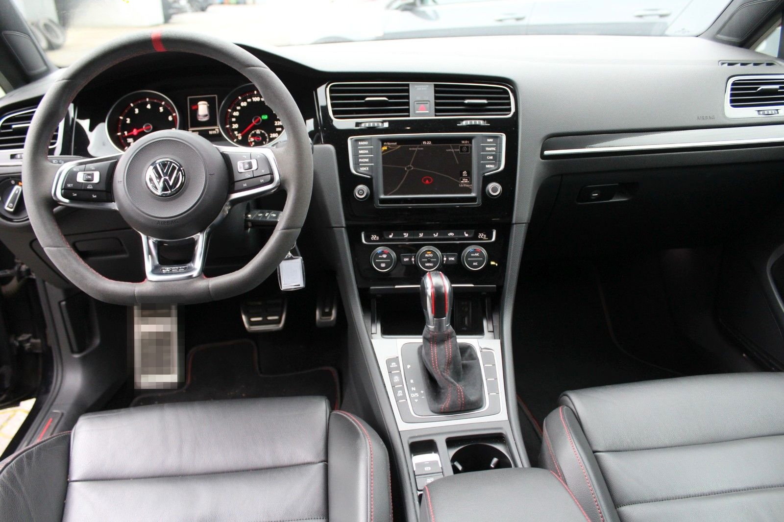 Volkswagen Golf VII GTI Clubsport Unfallfrei Leder Navi foto 8