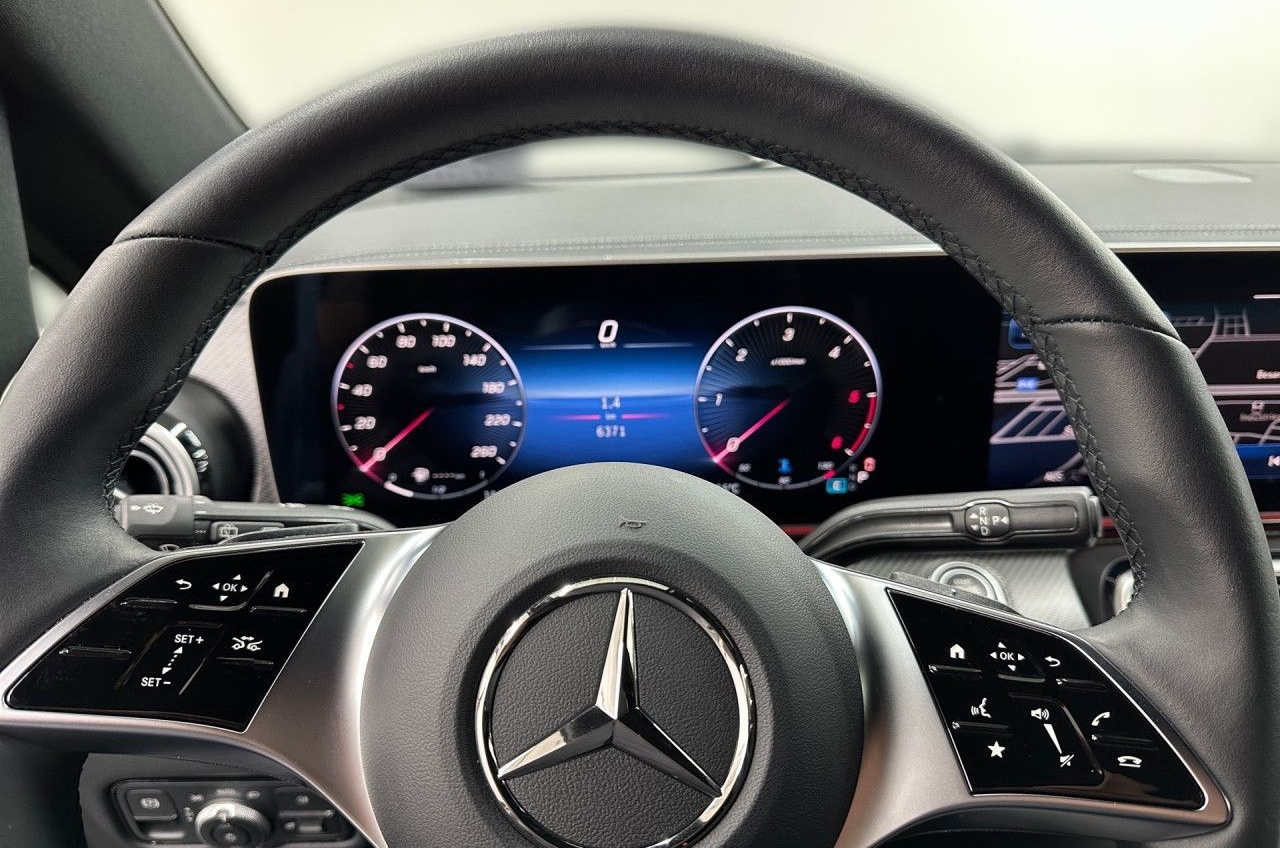 Mercedes-Benz V 250 d AVANTGARDE Kompakt Airmatic AMG STHZ AHK foto 9