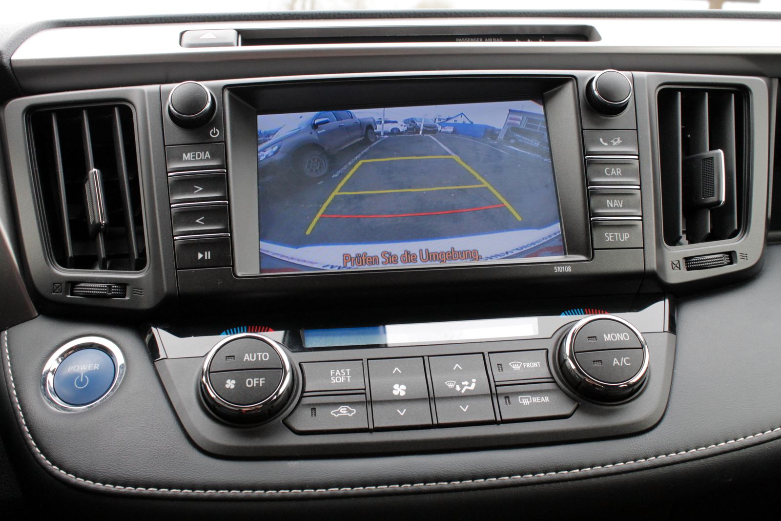 Toyota RAV 4 2.5 4x2 Hybrid Team D  WENIG KILOMETER !!! foto 7