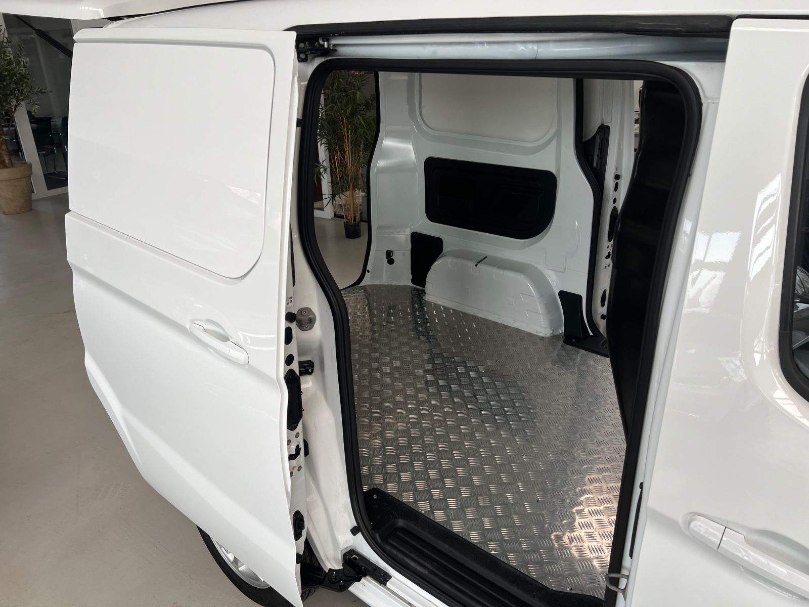 BYD ANDERE ETP3 100 kW foto 13