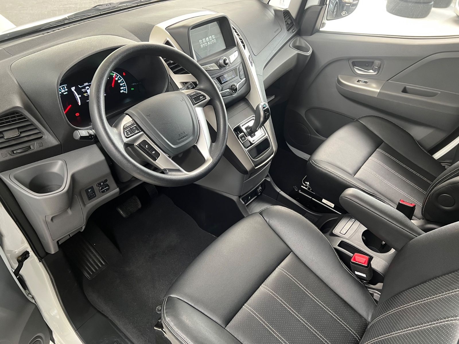 BYD ANDERE ETP3 100 kW foto 7