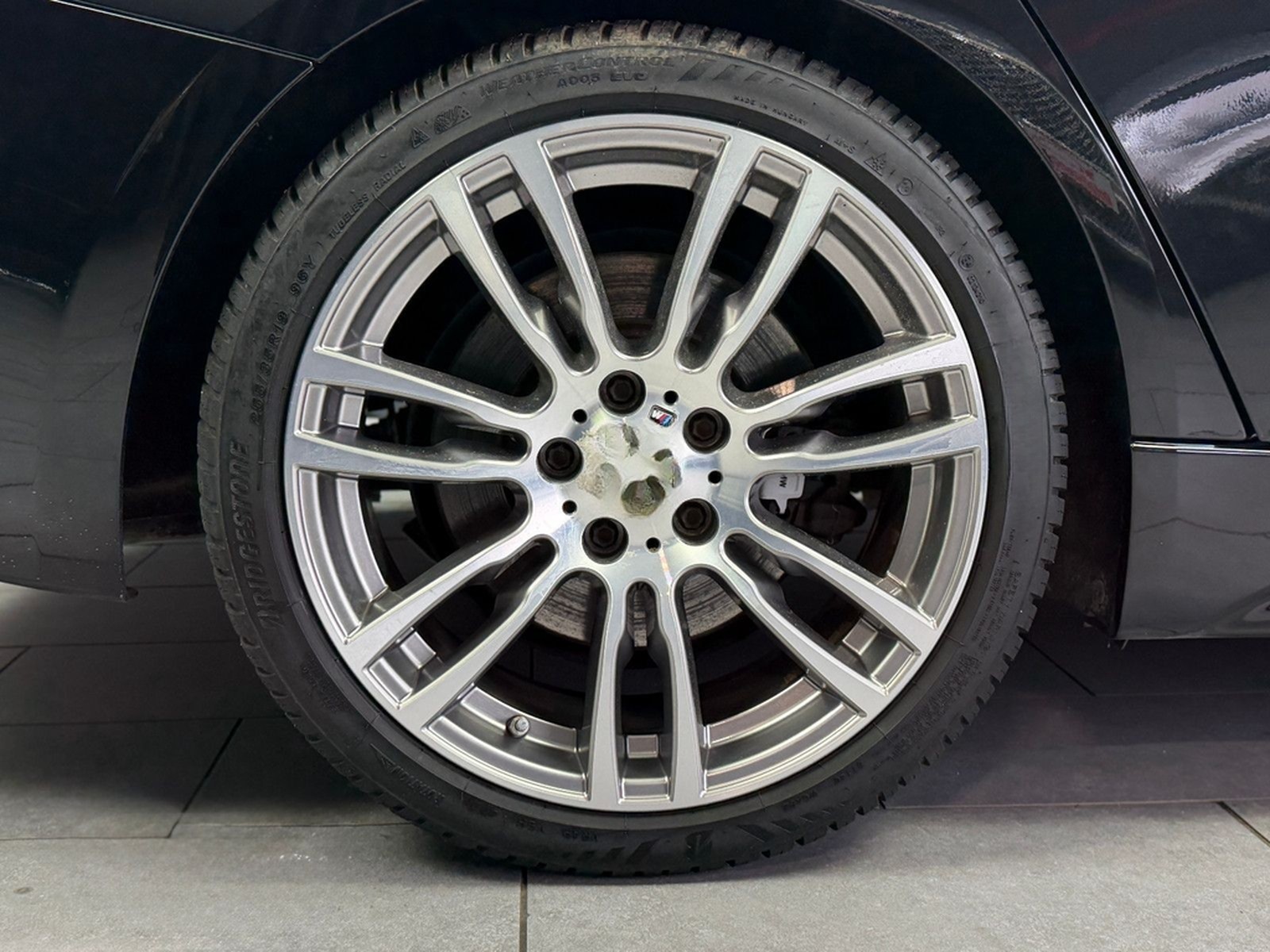 BMW 335i |M-PAKET|M-PERFORMANCE|AUTOMATIK|19-ZOLL foto 19