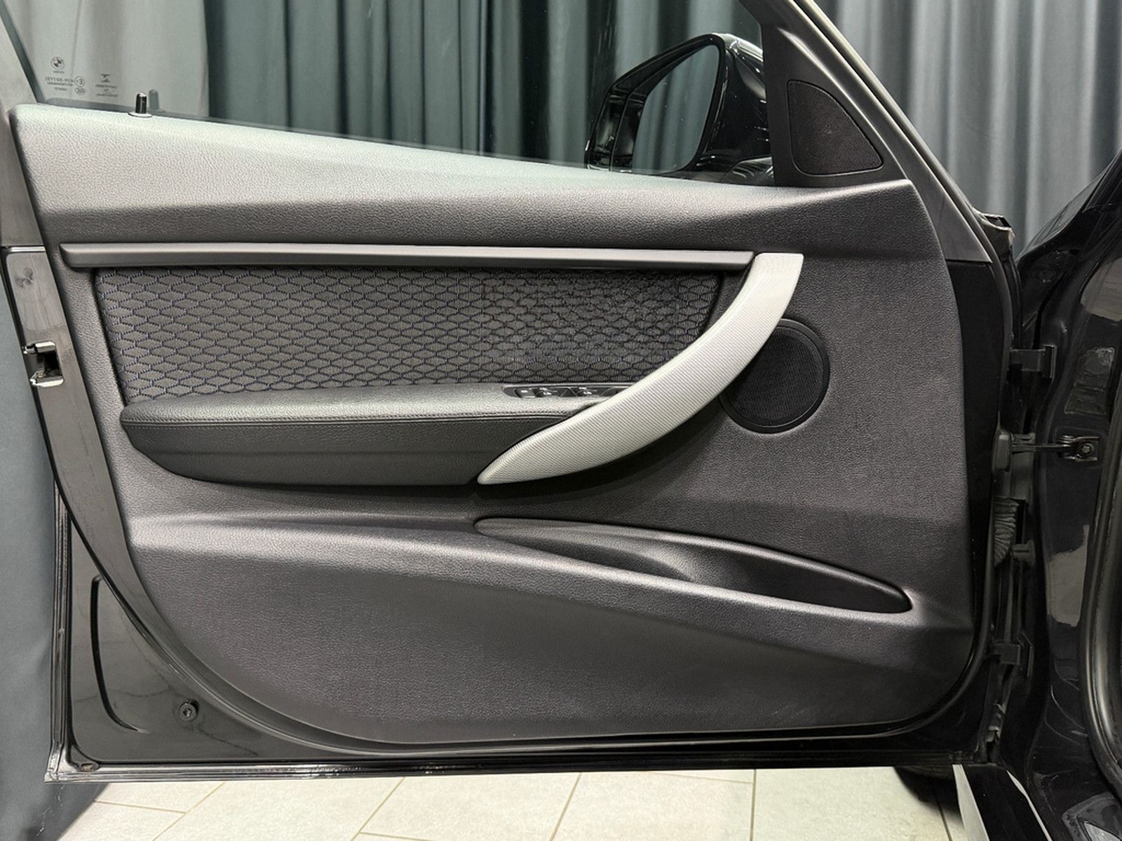 BMW 335i |M-PAKET|M-PERFORMANCE|AUTOMATIK|19-ZOLL foto 23