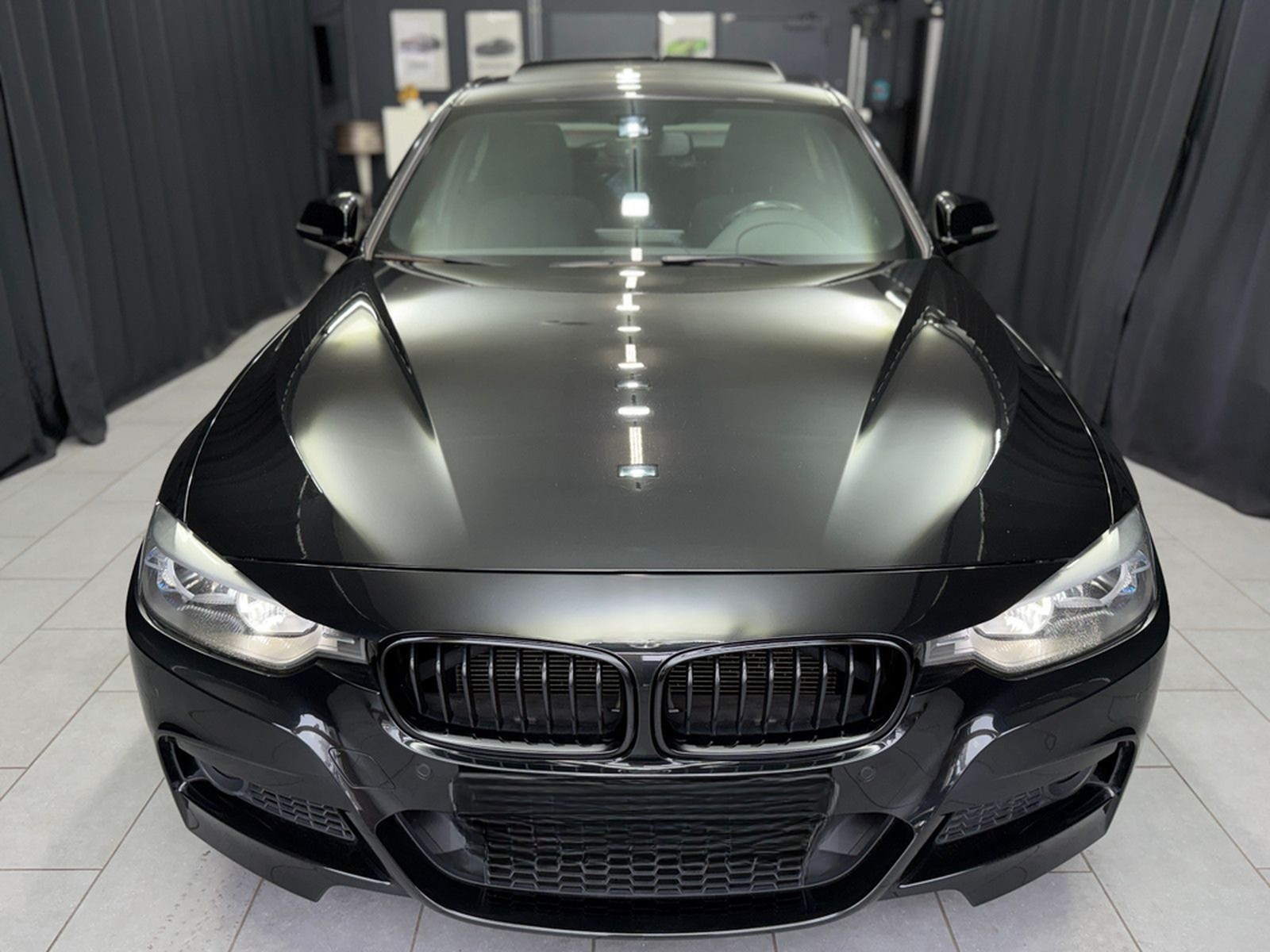 BMW 335i |M-PAKET|M-PERFORMANCE|AUTOMATIK|19-ZOLL foto 9