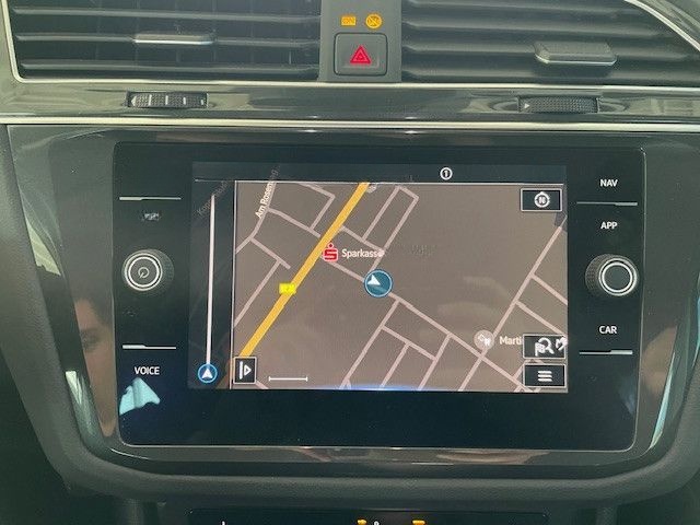 Volkswagen Tiguan Elegance DSG 4Motion Navi LED Matrix ACC foto 18