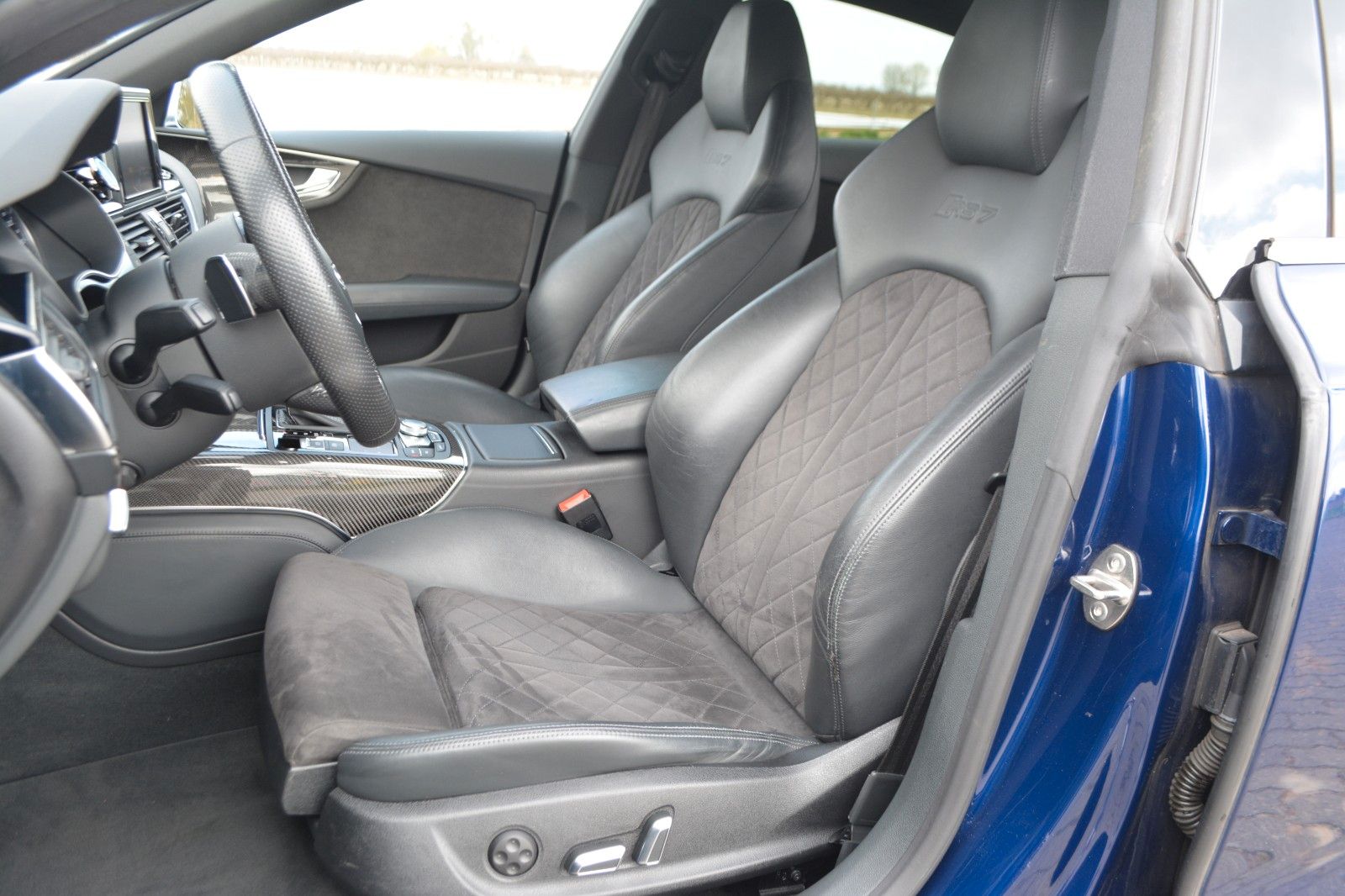 Audi RS7 Sportback 4.0 TFSI quattro 666ps foto 12