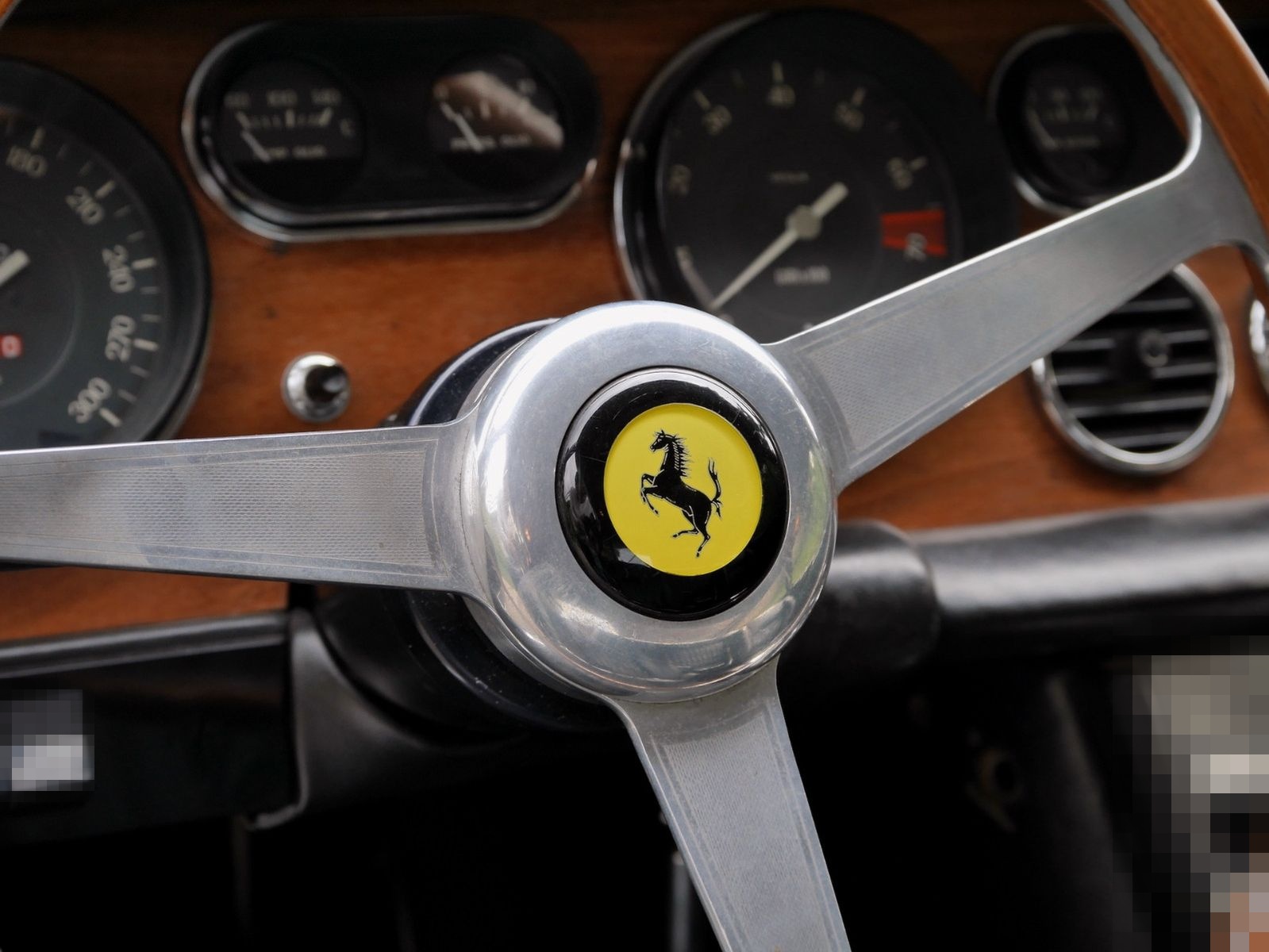 Ferrari 330GT Serie II foto 16