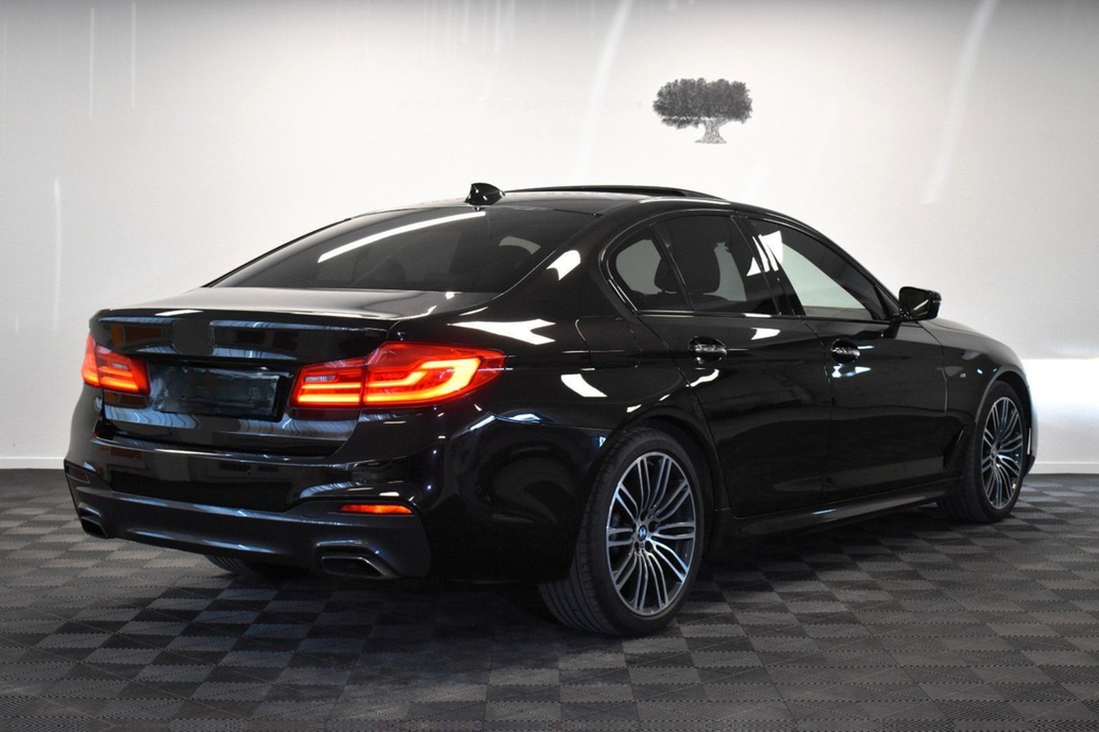 BMW 540 i Lim. M Sport *LED *HUD *S-DACH *SONDERLACK foto 9