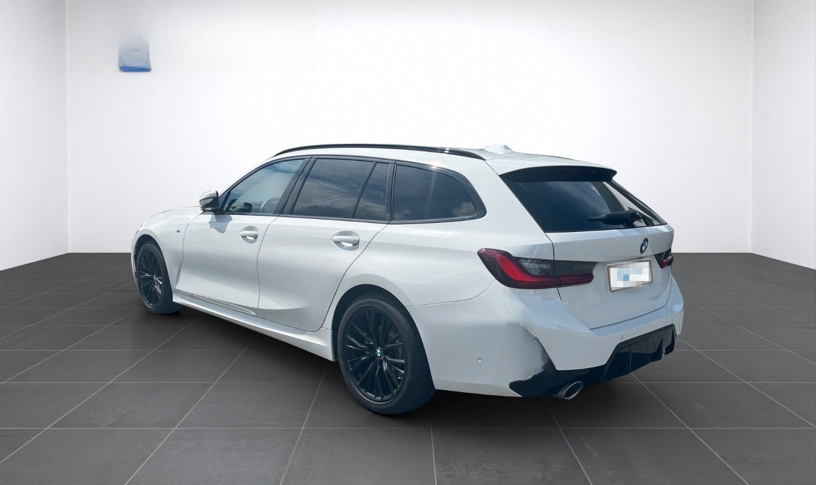 BMW 320dA Touring MSport 18" Pano DAP PAP AHK eSitze foto 3