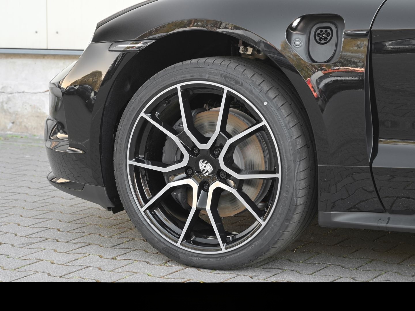 Porsche Taycan BOSE Luftfederung Rückfahrkamera LED foto 6