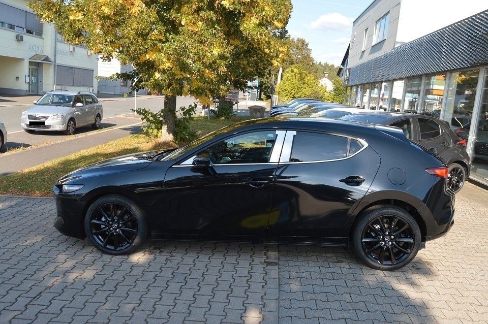 Mazda 3 SKYACTIV-X 186PS 6AG Exclusive-line Navi foto 4