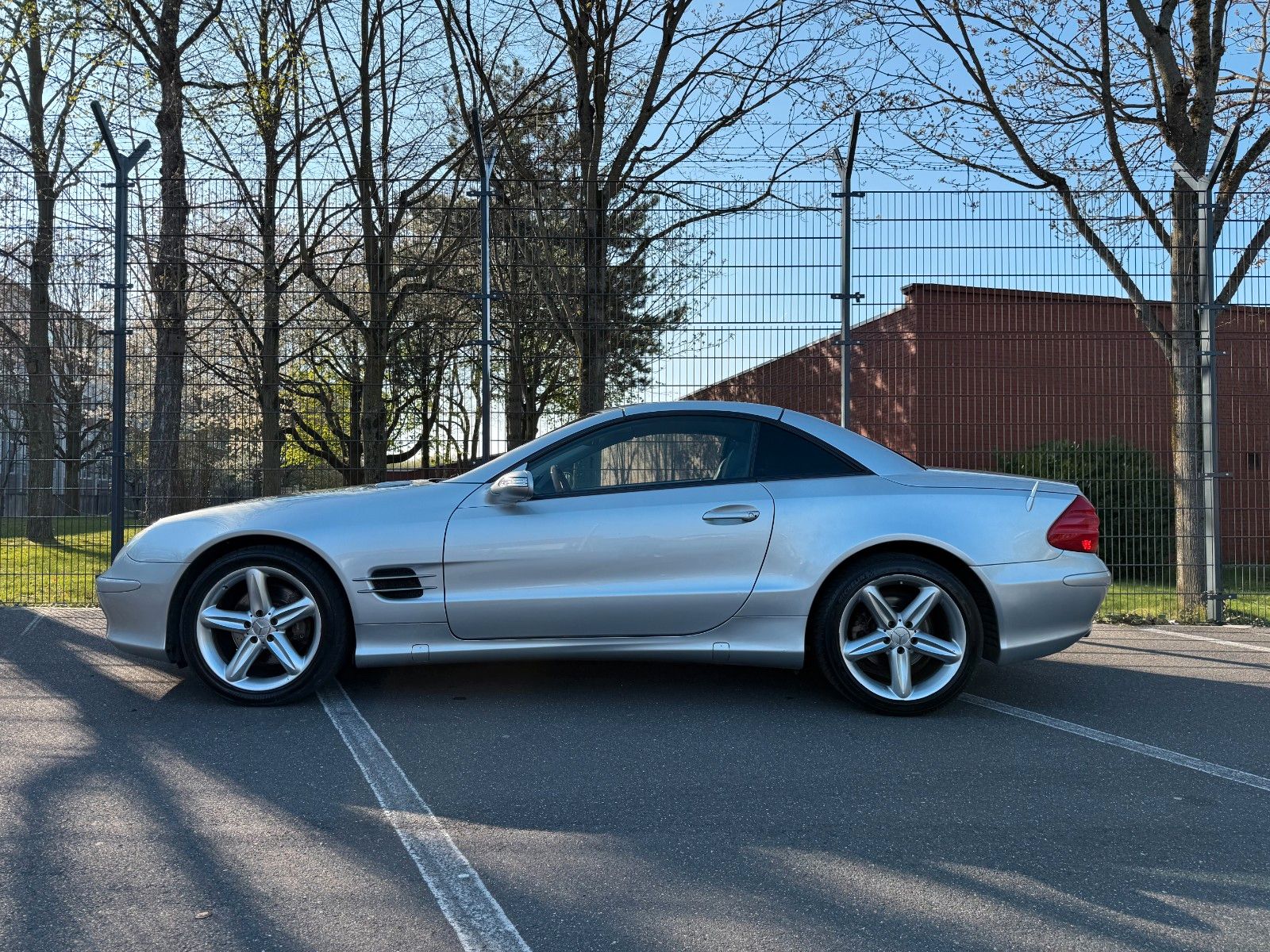 Mercedes-Benz Roadster SL 500 AMG Leder Navi Xenon PDC foto 5