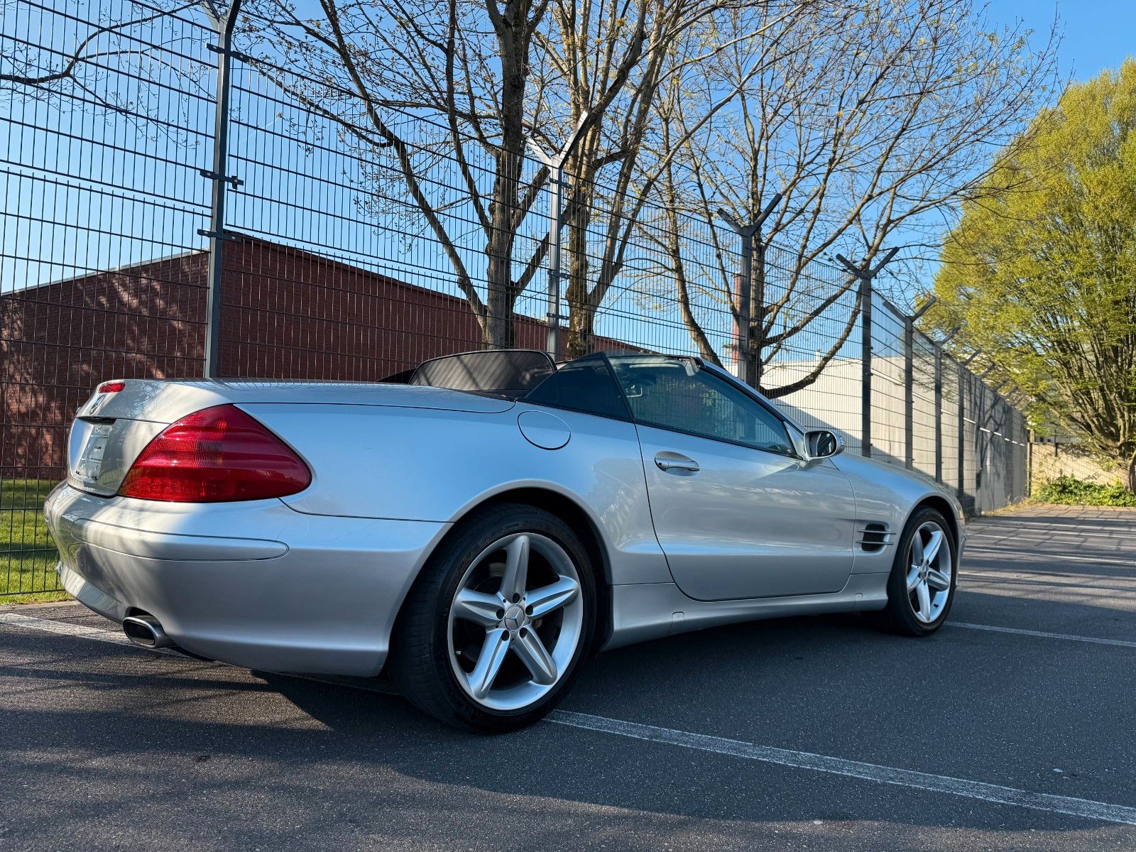 Mercedes-Benz Roadster SL 500 AMG Leder Navi Xenon PDC foto 10