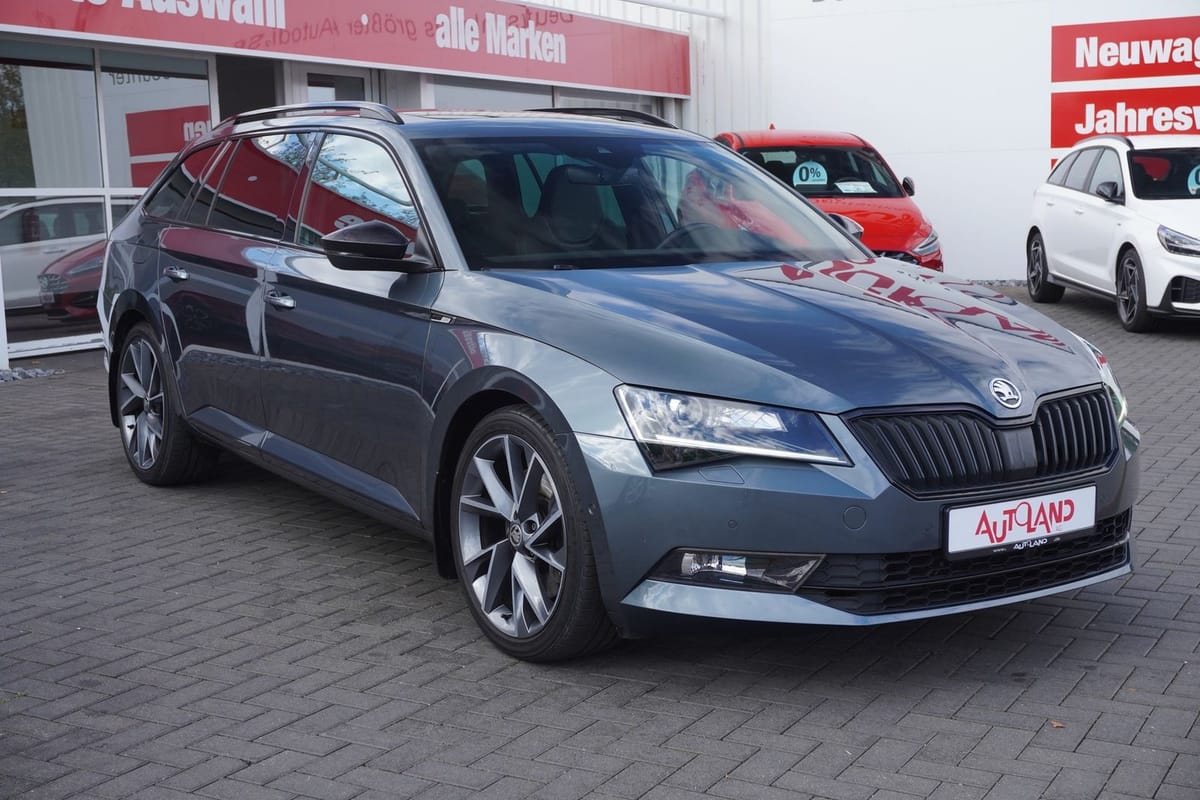Skoda Superb Combi 2.0 Sportline 4x4 LED Navi Panorama foto 4