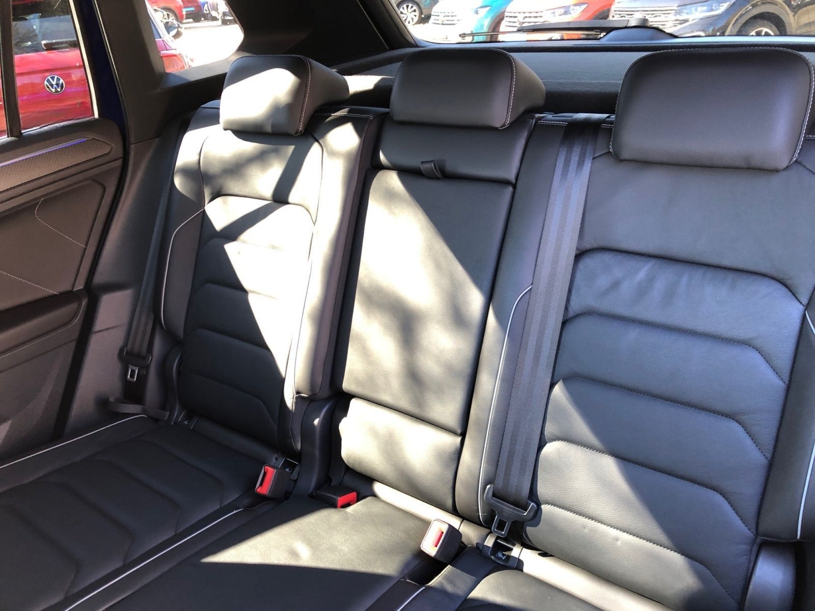 Volkswagen Tiguan 2.0TDI R-Line 4M DSG Leder Navi LED AHK S foto 11